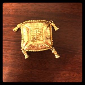 Givenchy Jewelry - Authentic gold-tone Givenchy pin brooch. Givenchy Jewelry - Authentic gold-tone Givenchy pin brooch.